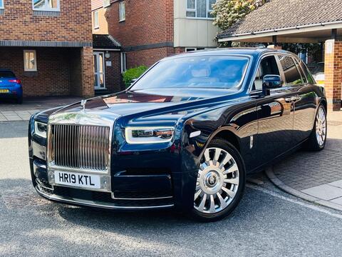 Rolls-Royce Phantom view 36