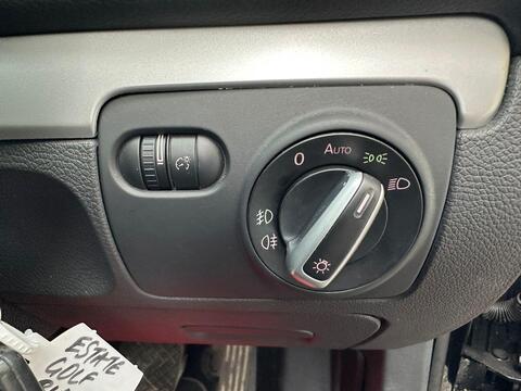 Volkswagen Golf view 24