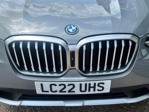 BMW X3 view 9