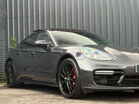 Porsche Panamera view 15