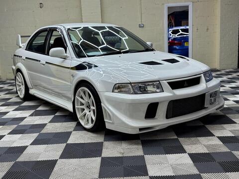 Mitsubishi Lancer view 8