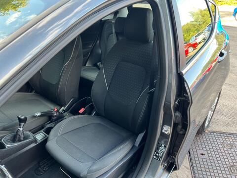 Ford Fiesta view 17