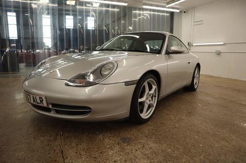 Porsche 911 view 42