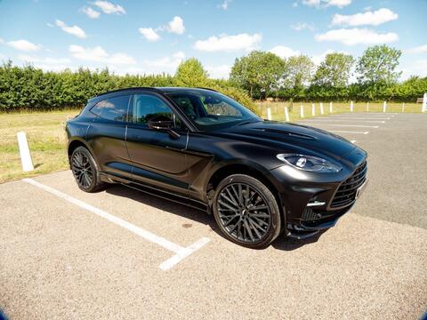 Aston Martin DBX view 26