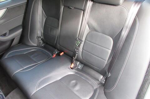 Jaguar Xe view 50