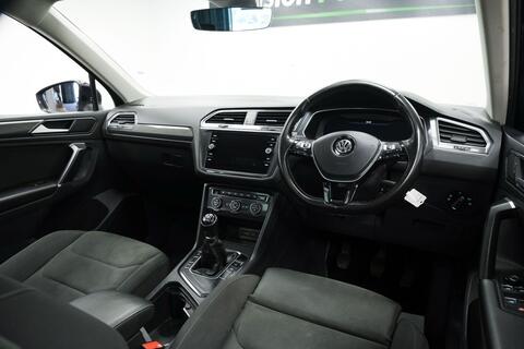 Volkswagen Tiguan view 7