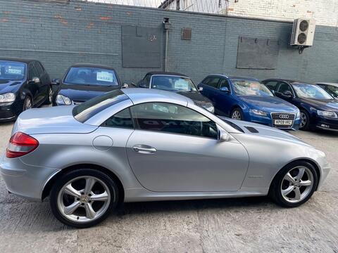 Mercedes-Benz SLK view 8