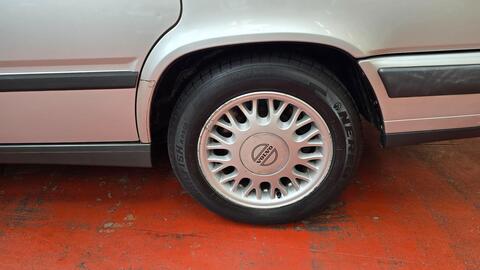 Volvo 850 view 30