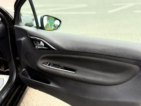 Citroen DS3 view 12