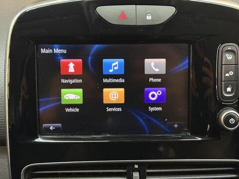 Renault Clio view 25