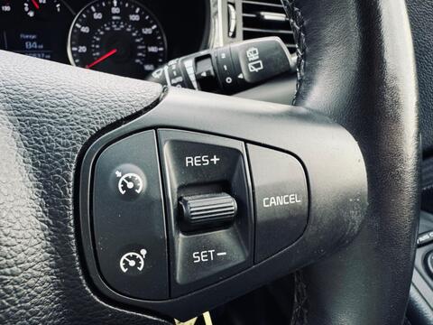 Kia Carens view 21