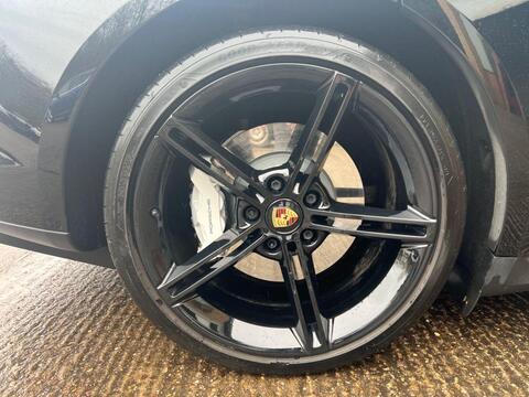 Porsche Taycan view 32