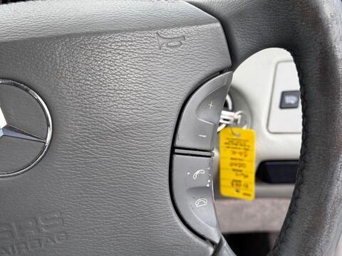 Mercedes-Benz CL view 13