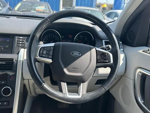 Land Rover Discovery Sport view 23