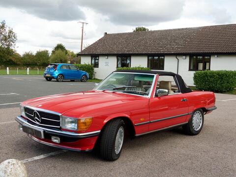 Mercedes-Benz SL view 6