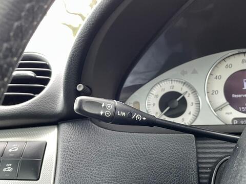 Mercedes-Benz CLK view 47