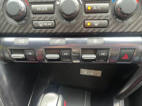 Nissan GT-R view 20