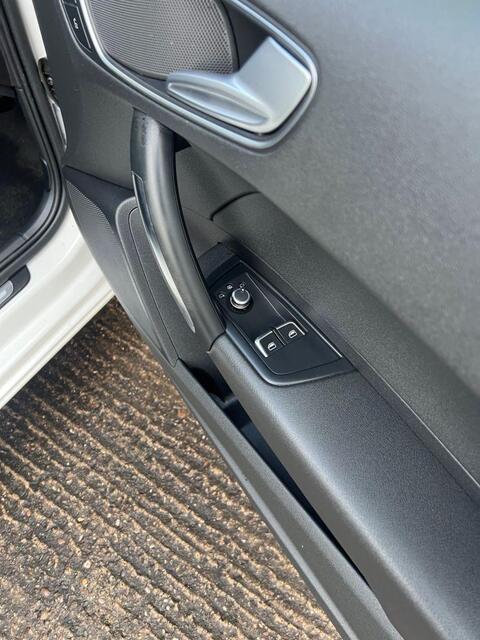 Audi A1 view 21
