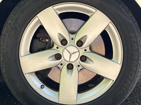 Mercedes-Benz SLK view 47