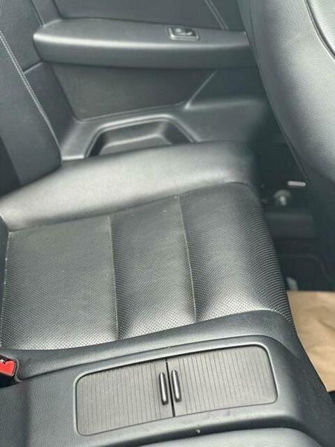 Mercedes-Benz E Class view 59