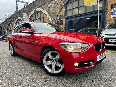 BMW 1 Series view 6