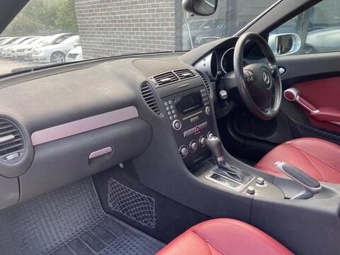 Mercedes-Benz SLK view 14