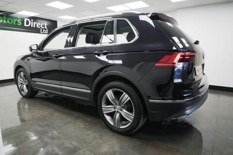 Volkswagen Tiguan view 4