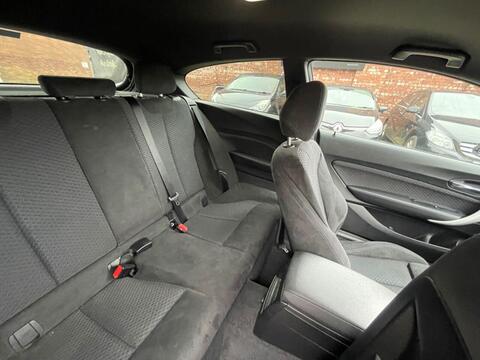 BMW 1 Series view 35