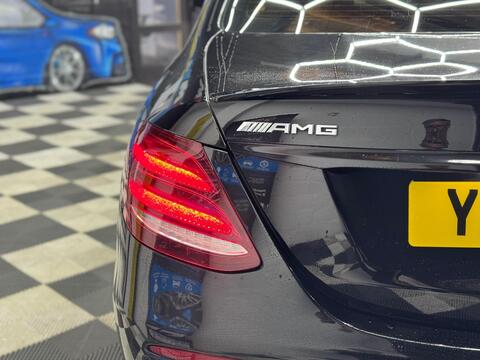 Mercedes-Benz E-Class view 14