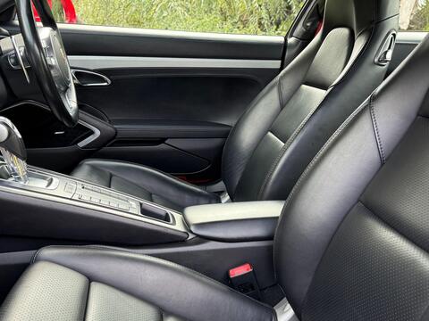 Porsche 911 view 52
