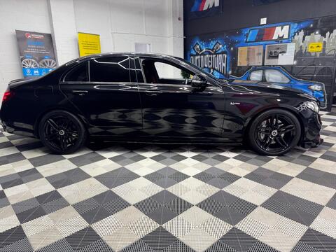 Mercedes-Benz E-Class view 17