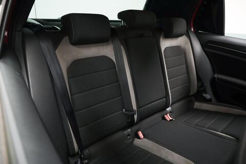 Volkswagen Golf view 12