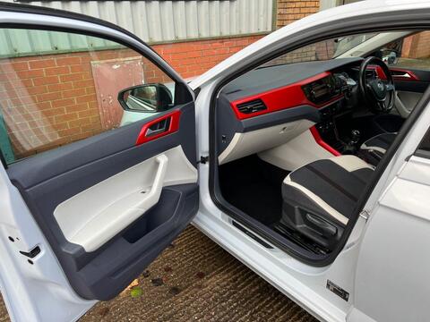 Volkswagen Polo view 20