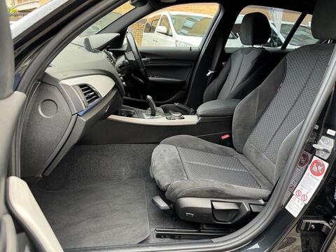BMW 1 Series view 15
