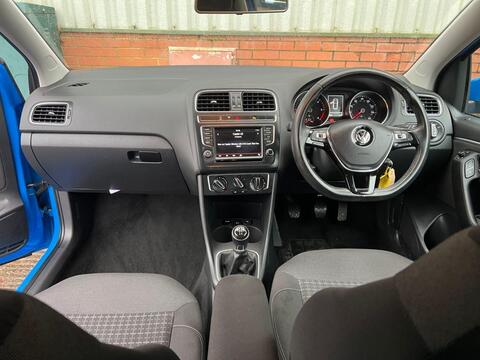 Volkswagen Polo view 14