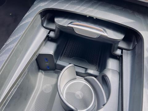 Mercedes-Benz E Class view 66