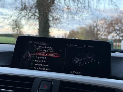 BMW 3 Series view 40
