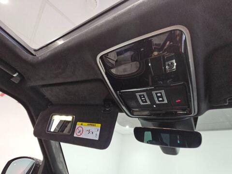 Land Rover Range Rover view 68