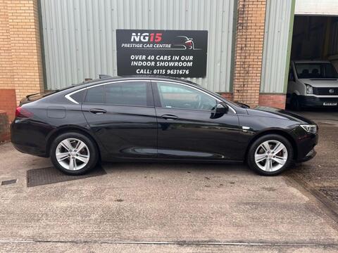 Vauxhall Insignia view 14