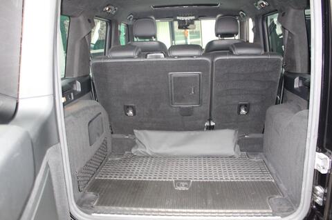 Mercedes-Benz G-Class view 39