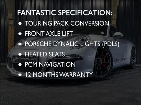Porsche 911 view 5