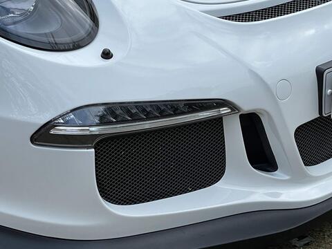 Porsche 911 view 21