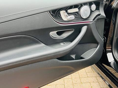 Mercedes-Benz E Class view 33