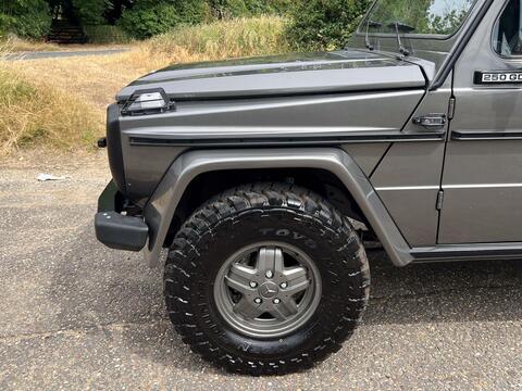 Mercedes-Benz G-Class view 5