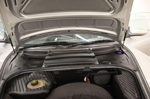Porsche 911 view 41