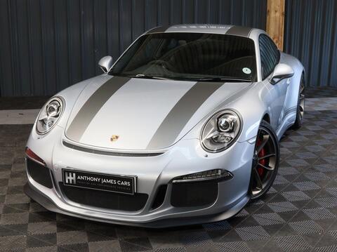Porsche 911 view 18
