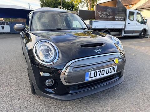 Mini Hatch 2020