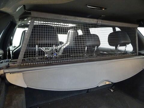 Mercedes-Benz C-Class view 39