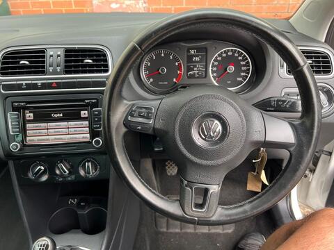 Volkswagen Polo view 20