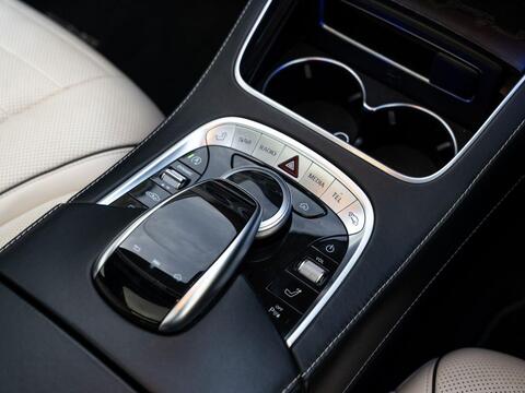 Mercedes-Benz S Class view 30